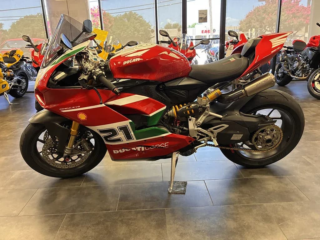 2023 Ducati Panigale V2 Bayliss 1st Championship 20th Anniversary - Image 5