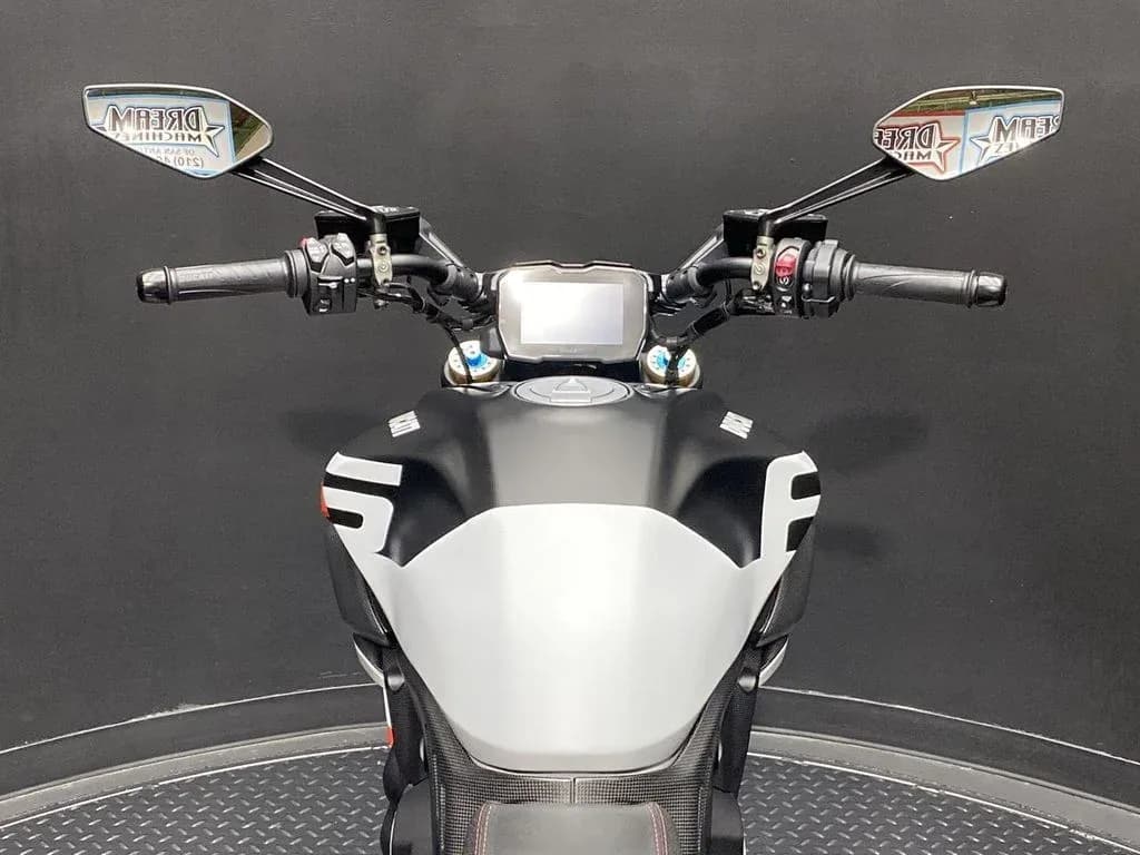 2026 Ducati Diavel V4 RS Livery - Image 4