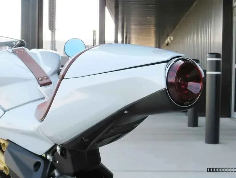 2024 MV Agusta superveloce S - Image 3