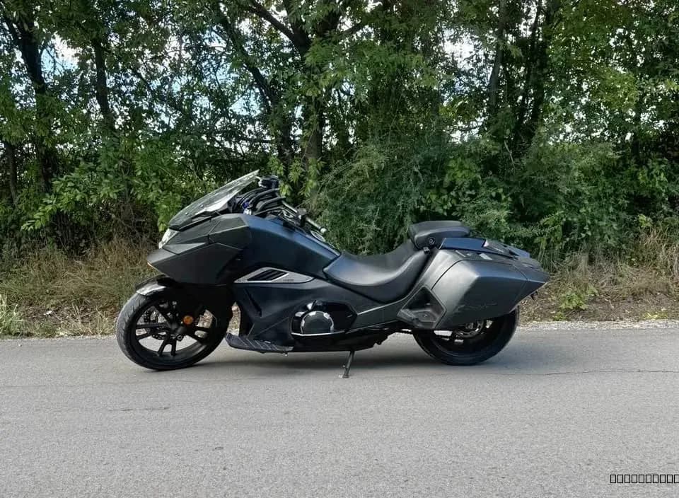 2015 Honda NM4
